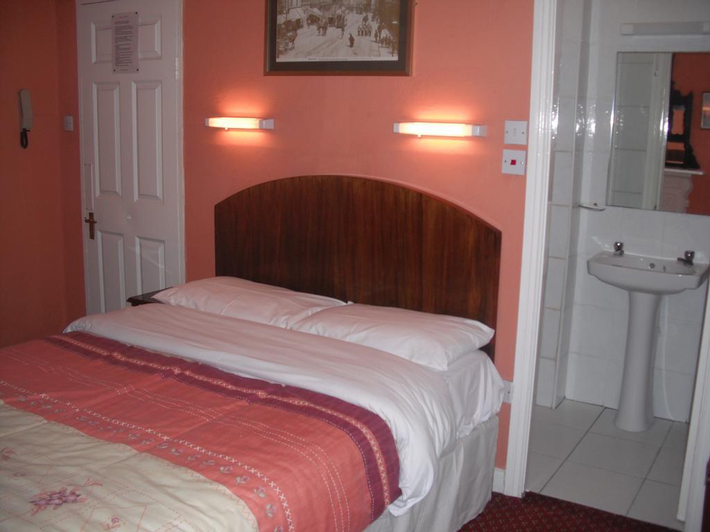Marian Guest House Дъблин Стая снимка